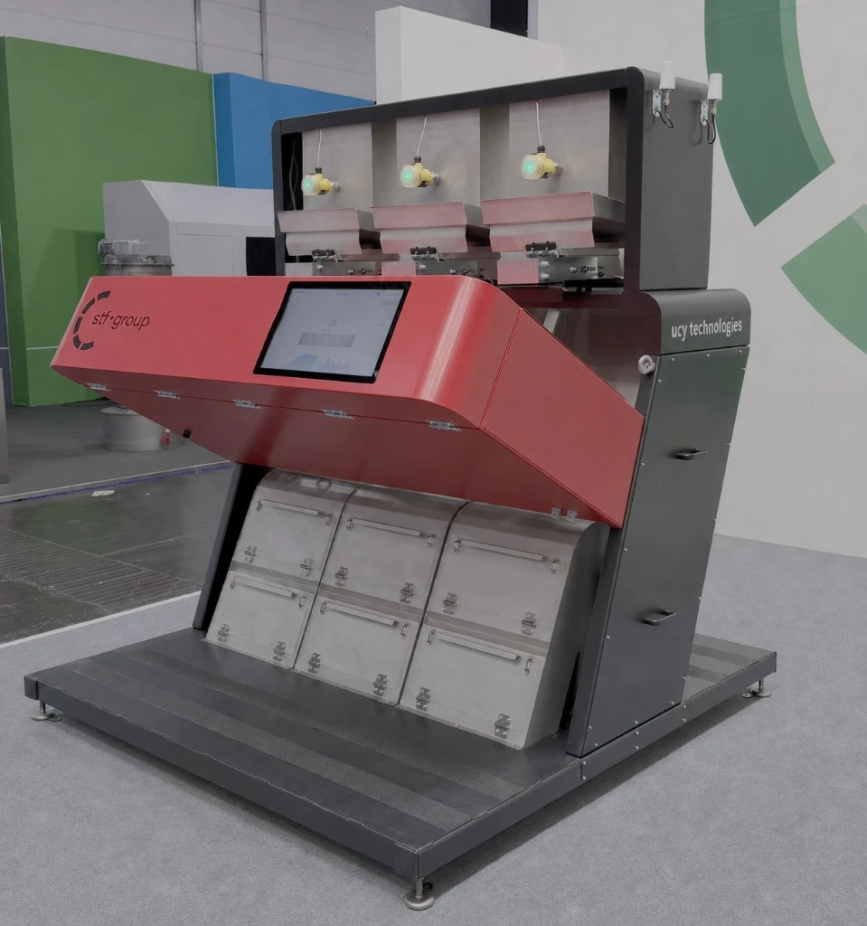 UCY F-series optical flake sorter for high-purity PET flake recycling